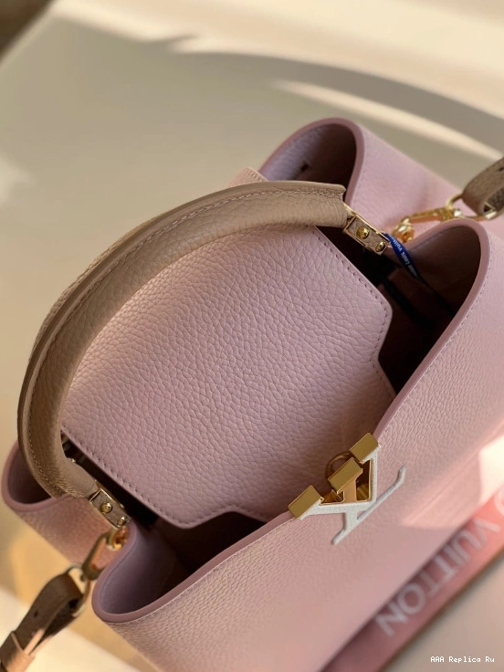 AAA Pruses Bags MM VUITTON CAPUCINES LOUIS 0825